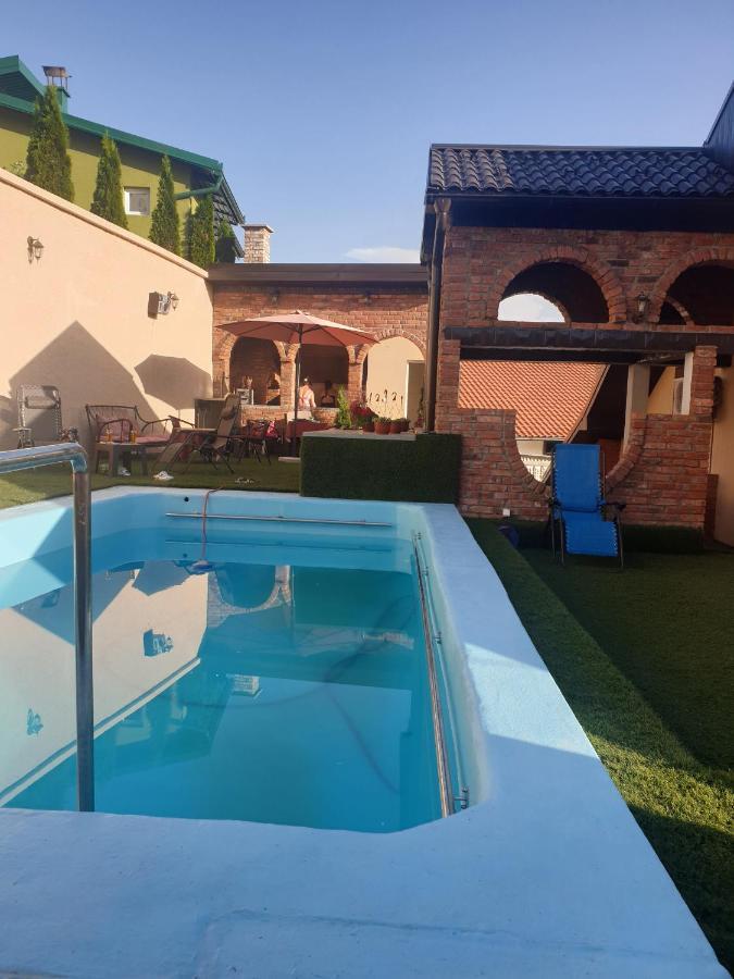 Guesthouse Prenociste Faraon Pljevlja Exteriér fotografie