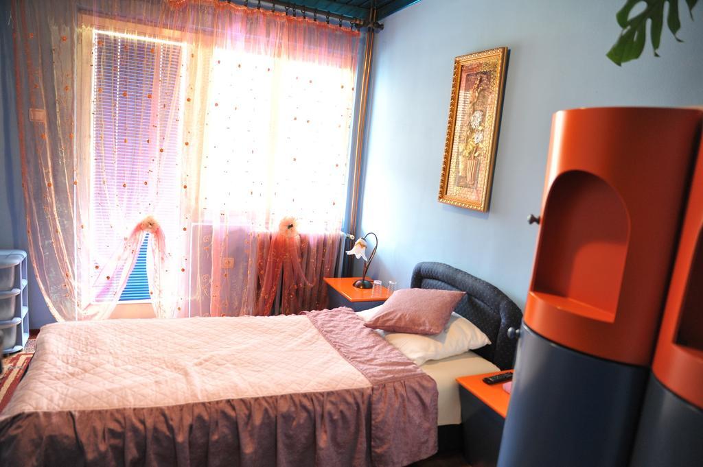 Guesthouse Prenociste Faraon Pljevlja Pokoj fotografie